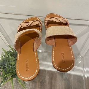 New, Soludos sandals, gold, size 8